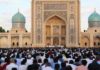В мечетях Узбекистана запретили пятничный намаз