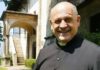 Итальянский священник отдал свой респиратор молодому пациенту и умер от коронавируса