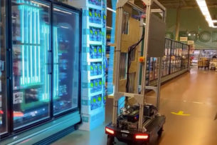 Робот Amazon убивает коронавирус ультрафиолетом