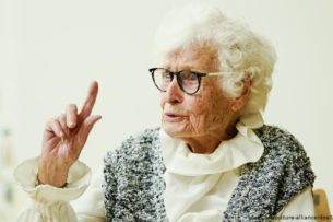 Самый старый депутат Германии ушла на политическую пенсию в 101 год (фото)