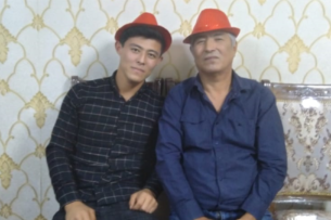 Из Казахстана в Узбекистан депортировали оппозиционера, которого на родине обвиняют в торговле людьми