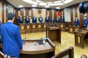 Комитет Жогорку Кенеша одобрил изменения в закон «О Конституционном суде Кыргызской Республики» в первом чтении