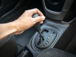 5 вредных привычек автомобилистов, которые губят автоматическую коробку передач