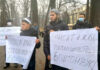 В Бишкеке проходит митинг в поддержку Максатбека ажы Токтомушева