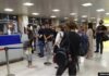 Около 300 граждан Таджикистана застряли в аэропорту Бишкека