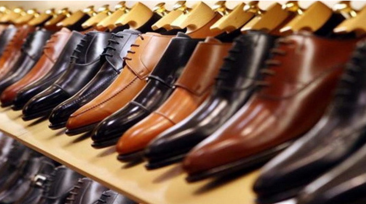 Налоговая служба Кыргызстана рекомендует отечественным производителям и экспортерам обуви маркировать продукцию до ввоза на территорию Казахстана