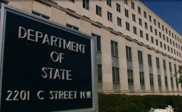 США ввели визовые ограничения для граждан Кыргызстана