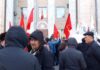 Оппозиционные силы Кыргызстана намерены сформировать «народный парламент»