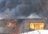 В Бишкеке горит завод «Ак-Тилек»