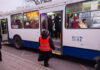 Covid-19: в троллейбусах Бишкека усилили рейды по соблюдению масочного режима