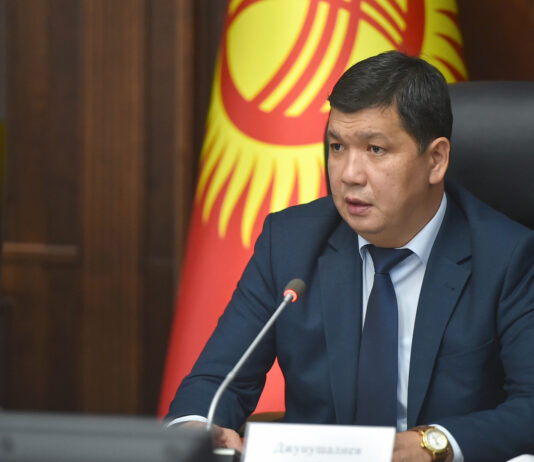 Мэр Бишкека прокомментировал введение ограничений передвижения авто по госномерам