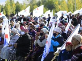 «Устанавливается семейно-клановое правление»: Заявление политсовета партии «Социал-демократы» о ситуации в Кыргызстане
