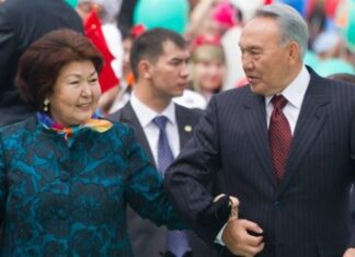 Назарбаевы перекрыли воду. Битва за арык в родном селе экс-президента
