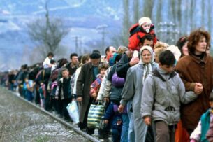 Число беженцев внутри Украины превысило восемь миллионов. Что ещё происходит в «горячей точке» Европы?