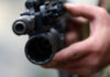 Три комитета Жогорку Кенеша одобрили законопроект о выдаче «в особых случаях» оружия жителям приграничных районов