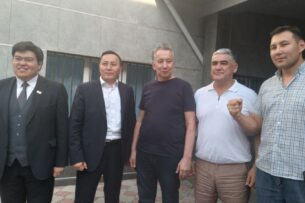Суд оправдал подозреваемых по делу об октябрьских событиях во главе с Алмазбеком Атамбаевым