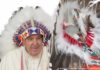 Папа Римский попросил прощения у коренных народов Канады за «культурный геноцид»