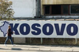 Россия считает необоснованными требования Косово и поддерживает Белград