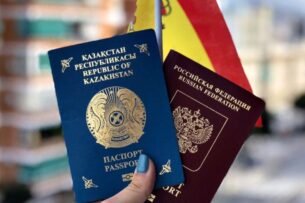 Женщину выдворили из Казахстана после получения гражданства России