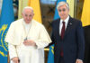 Президент Казахстана встретил Папу Римского в аэропорту Нур-Султана