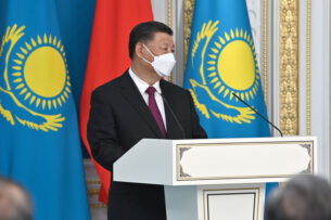 Досым Сатпаев: Зачем Си Цзиньпин приезжал в Казахстан?