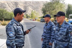 На кыргызско-таджикской границе организованы совместные патрули милиции двух стран