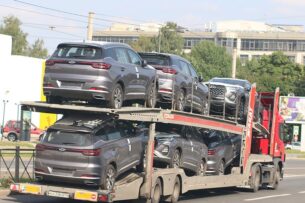 В Кыргызстане повысили сумму первичного сбора при регистрации авто