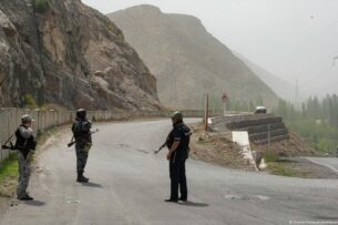 Начаты работы по разминированию на кыргызско-таджикской границе