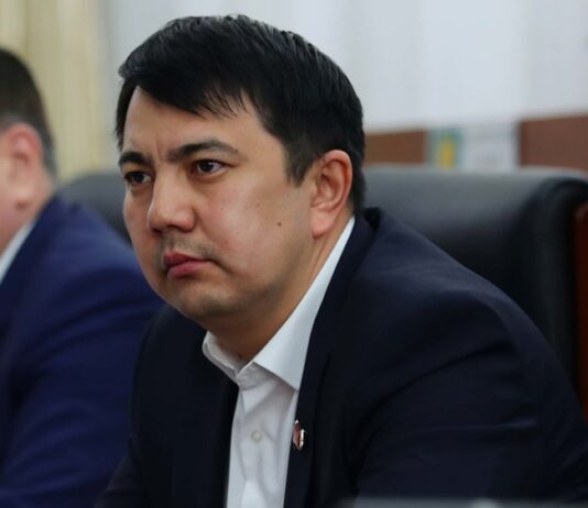 В парламенте Кыргызстана предлагают запретить компаниям давать религиозные названия