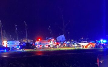Торнадо в штате Миссисипи унес жизни 23 человек