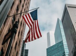 Новое правило США: казахстанским студентам советуют “почистить” соцсети