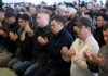 Садыр Жапаров совершил праздничную молитву по случаю Курман айта в мечети Чолпон-Аты