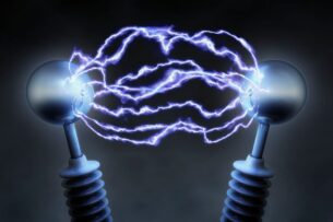 Нейрофизиолог рассказал, сколько электроэнергии вырабатывают все люди планеты