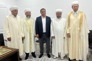 Райымбек Матраимов принял участие в церемонии открытия нового здания муфтията Кыргызстана