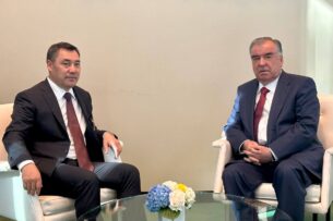 Садыр Жапаров встретился с президентом Таджикистана в Нью-Йорке