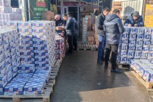 Незаконная торговля табаком. Сигареты контрафакт. Контрафактные сигареты новости. Невельский район сигареты контрафактный. Конфискованные пачки сигареты.