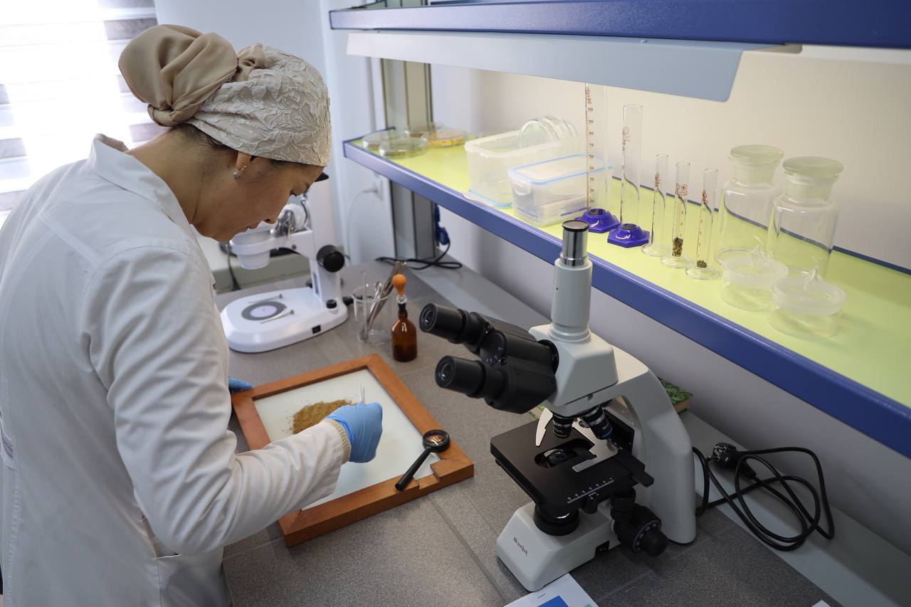 В Баткенской области открылась фитосанитарная лаборатория