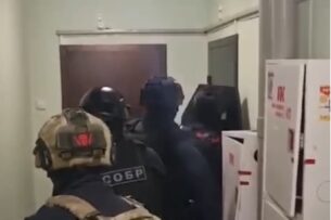 В Москве преступная группа вымогала деньги у кыргызстанцев