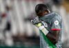 В Бельгии вратари в трех параллельных матчах симулировали травмы, чтобы помочь одноклубникам соблюдающим мусульманский пост