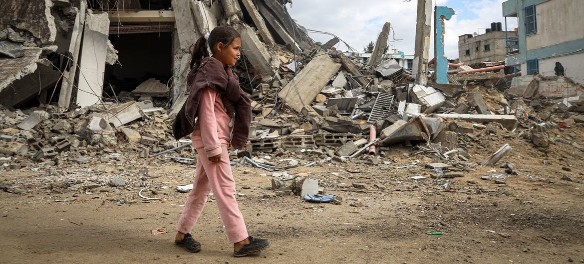 Война в Газе: ООН зафиксировала "прямые удары" по более чем 200 школам