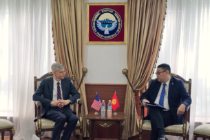 Замглавы МИД Кыргызстана и зампомощника Госсекретаря США обсудили ключевые вопросы повестки дня и перспективы развития кыргызско-американских отношений