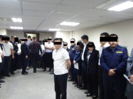 ГКНБ Кыргызстана задержал 5 сотрудников Государственной налоговой службы за системную коррупцию