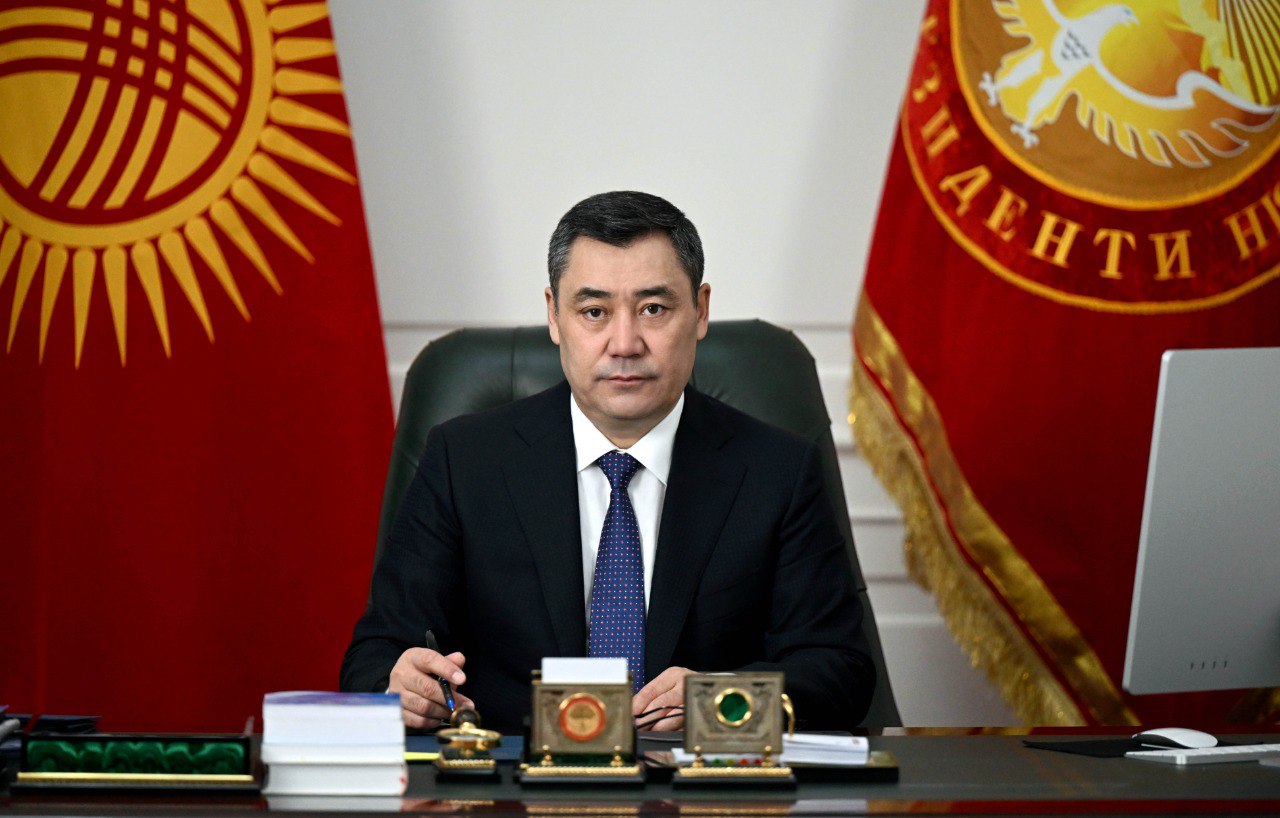 Садыр Жапаров сделал обращение к кыргызстанцам по случаю очередной годовщины Апрельской революции