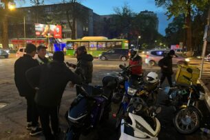 В ходе рейда 640 кыргызстанцев были оштрафованы за пользование скутерами, мопедами, мотоциклами
