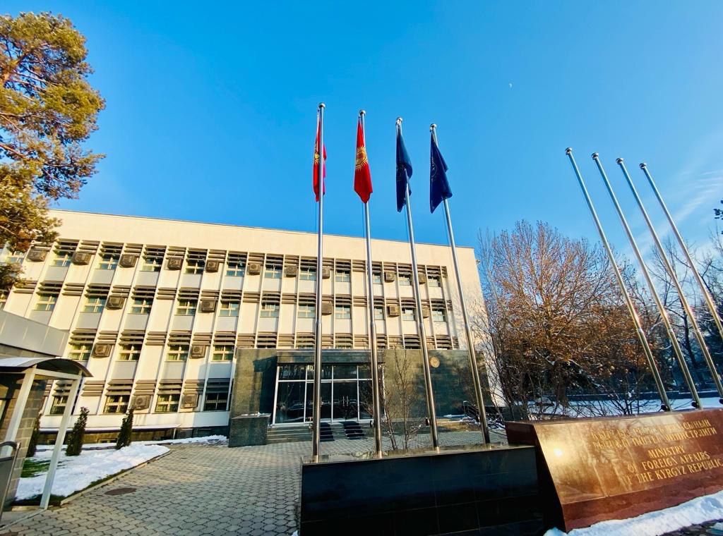 МИД Кыргызстана требует привлечь российских полицейских к ответственности за действия в отношении сотрудника посольства КР в Москве