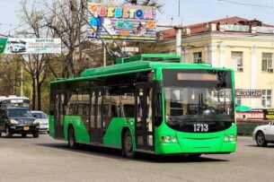 Кадырбек Атамбаев: Троллейбусы в Бишкеке надо не ликвидировать, а развивать
