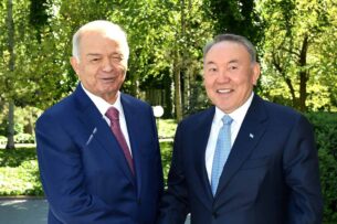 «Каждый страдал от проклятия долголетия лидера»: Экс-посол США о Назарбаеве и Исламе Каримове