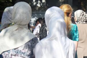 Верхняя палата парламента Таджикистана одобрила запрет хиджаба
