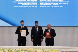 На заседании кыргызско-туркменской межправкомиссии обсудили вопросы строительства курорта Туркменистана на Иссык-Куле