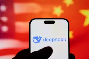 Почему китайская ИИ-модель от DeepSeek — это начало новой «гонки вооружений»